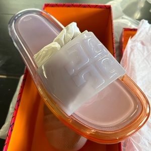 Tory Burch, bubble gel slip on